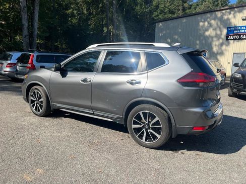 Used 2018 Nissan Rogue SL w/ Premium Package FWD image 13