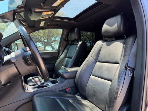 Used 2020 Jeep Grand Cherokee Limited w/ Premium Lighting Group image 7