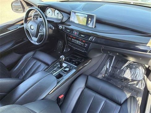 Used 2015 BMW X5 xDrive50i image 13