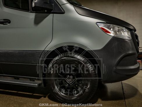 Used 2020 Mercedes-Benz Sprinter 2500 image 57