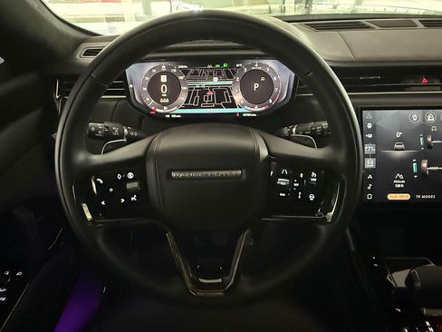 Used 2025 Land Rover Range Rover Sport Autobiography AWD/4WD image 13
