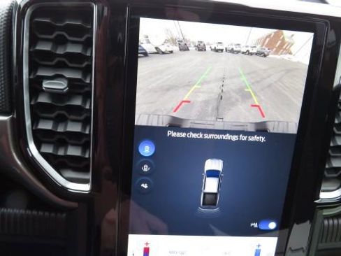 Used 2025 Ford Ranger XLT w/ FX4 Off-Road Package image 14