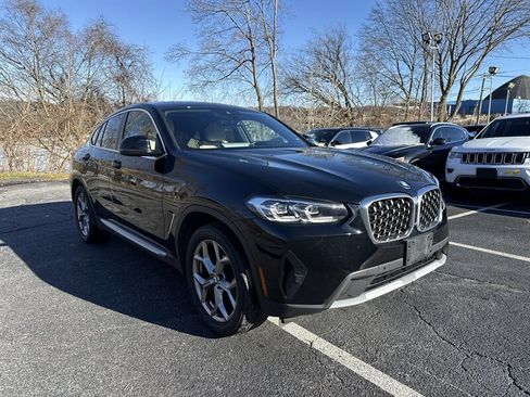 Used 2023 BMW X4 xDrive30i w/ Premium Package image 8