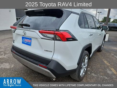 Used 2025 Toyota RAV4 Limited FWD image 12