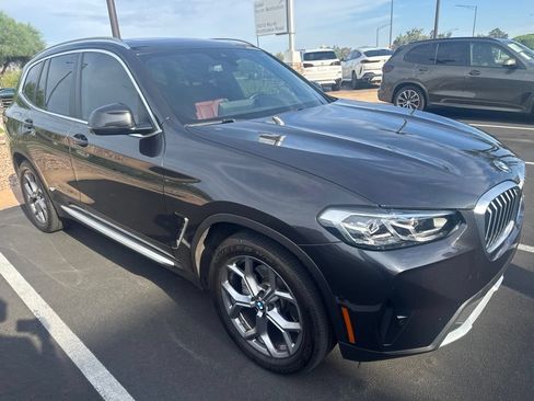 Used 2024 BMW X3 sDrive30i w/ Premium Package RWD image 2