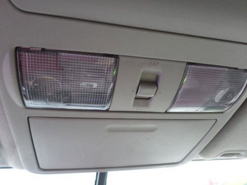 Used 2020 Nissan Frontier SV image 26