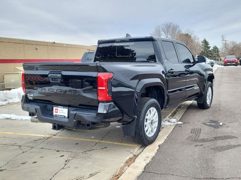 Certified 2024 Toyota Tacoma SR5 image 2
