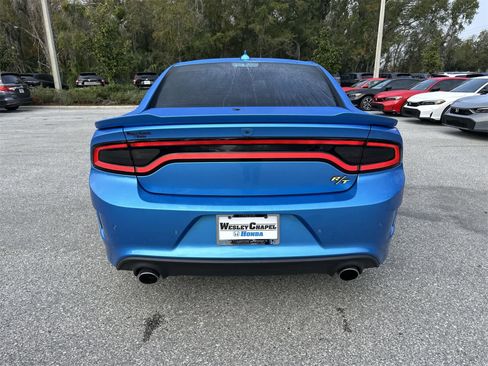 Used 2023 Dodge Charger R/T w/ Plus Group image 5
