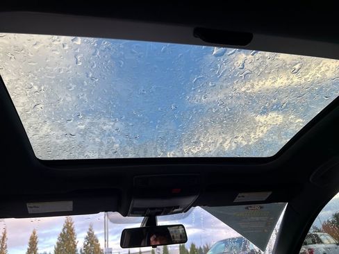 Used 2019 Volkswagen GTI SE image 26