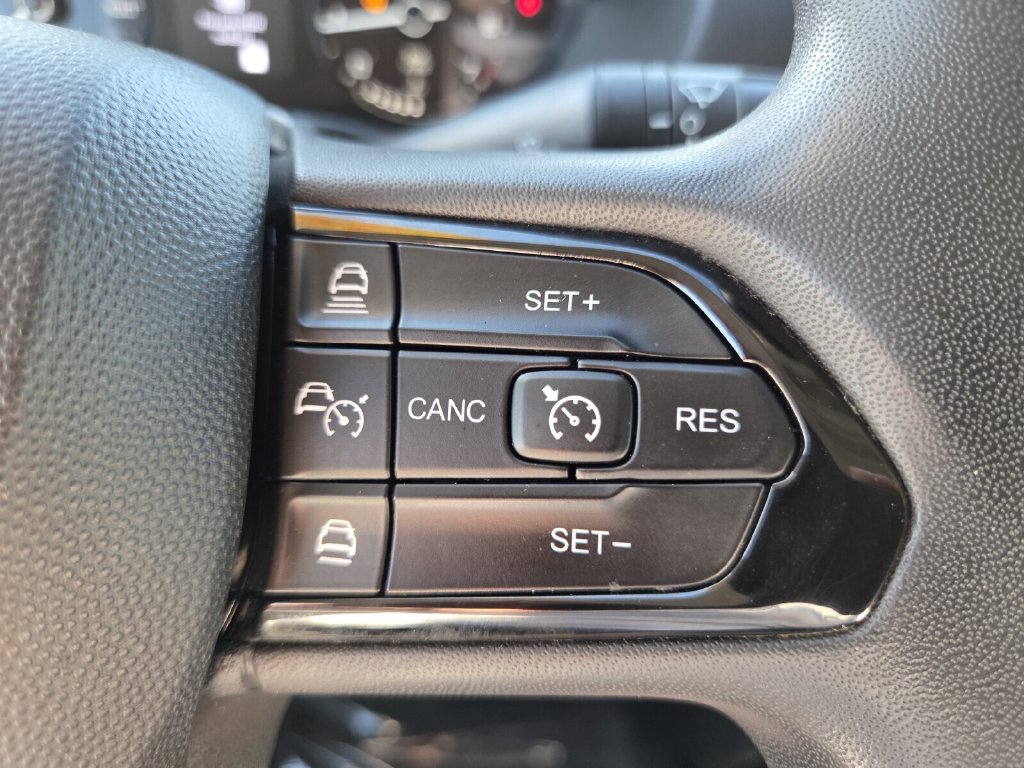 Used 2025 RAM ProMaster 2500 w/ Convenience Group FWD image 17