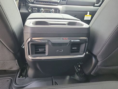 New 2025 GMC Sierra 1500 Elevation w/ Preferred Package AWD/4WD image 30