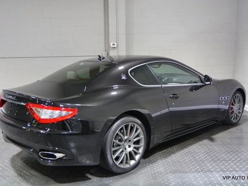 Used 2011 Maserati GranTurismo S image 12