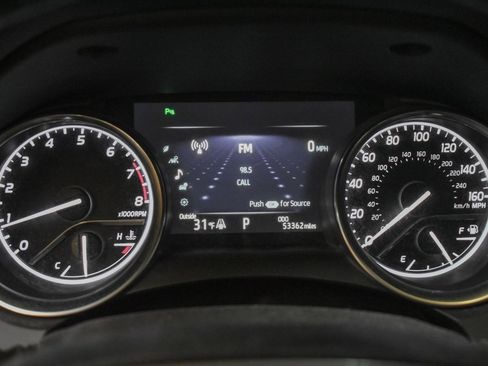 Used 2018 Toyota Camry L image 13