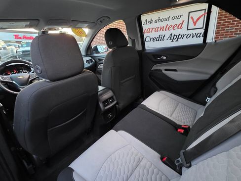 Used 2019 Chevrolet Equinox LT image 11
