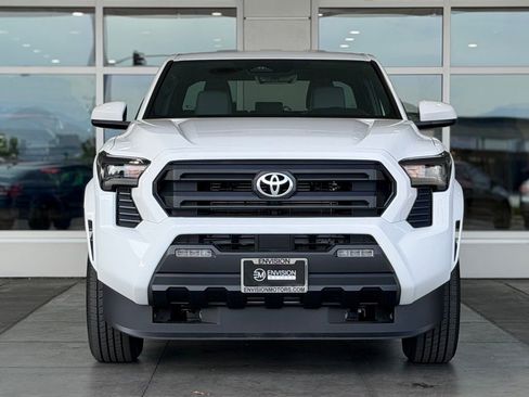 New 2026 Toyota Tacoma SR5 AWD/4WD image 4