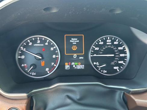 Used 2022 Subaru Outback Touring AWD/4WD image 6