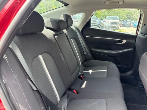 Used 2025 Hyundai Sonata SEL FWD image 14