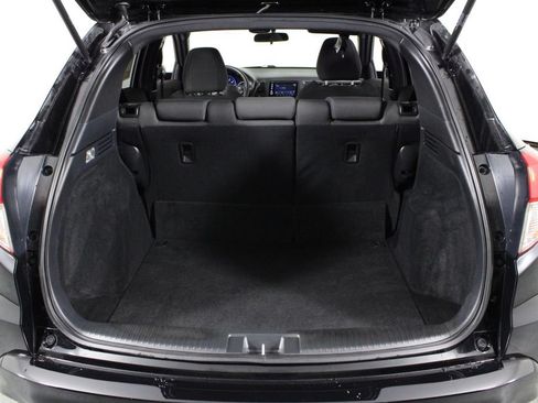 Used 2022 Honda HR-V Sport image 17