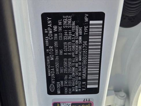 Used 2025 Genesis GV70 2.5T w/ Advanced Package image 26