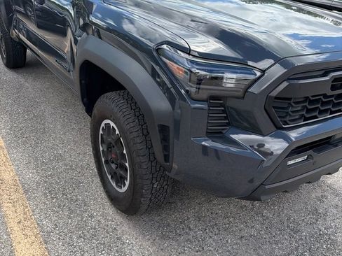 Used 2024 Toyota Tacoma TRD Off-Road w/ TRD Off Road Upgrade Package AWD/4WD image 2