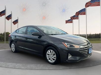 Used 2020 Hyundai Elantra SE