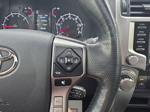 Certified 2023 Toyota 4Runner SR5 Premium w/ Moonroof Package AWD/4WD image 27