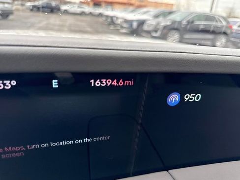 Certified 2024 Lincoln Nautilus Reserve w/ Equipment Group 202A image 20