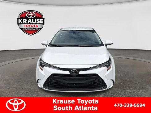 New 2026 Toyota Corolla LE FWD image 2