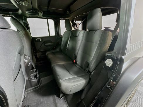 Used 2021 Jeep Wrangler Unlimited Sport image 27
