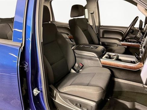 Used 2017 GMC Sierra 1500 SLE image 30