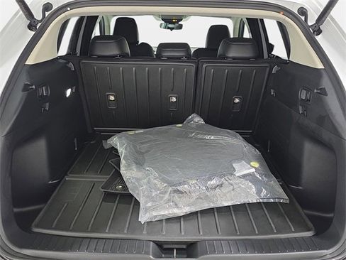 Used 2024 MAZDA CX-50 AWD 2.5 S w/ Accent Package image 33