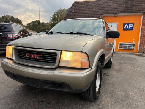 Used 2000 GMC Jimmy SLS w/ Pwr Convenience Pkg image 24