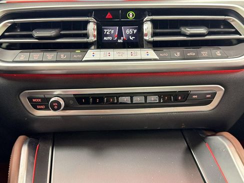 Used 2023 BMW X6 M50i AWD/4WD image 25