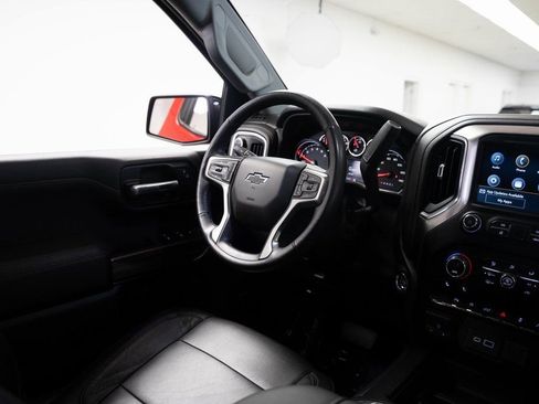 Used 2020 Chevrolet Silverado 1500 LT Trail Boss AWD/4WD image 12
