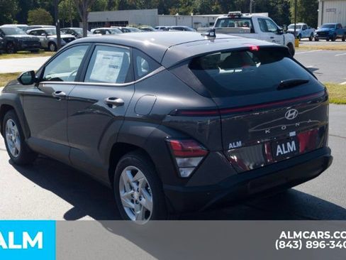Used 2026 Hyundai Kona SE FWD image 9
