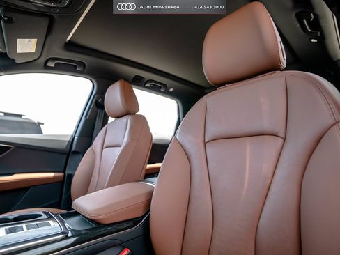 Used 2023 Audi Q7 3.0T Premium Plus AWD/4WD image 5