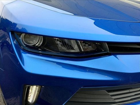 Used 2017 Chevrolet Camaro LS RWD image 29