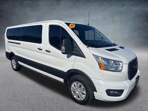 Used 2022 Ford Transit 350 XLT image 3