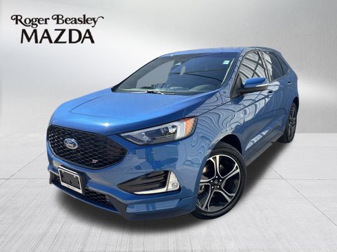 Used 2020 Ford Edge ST image 1