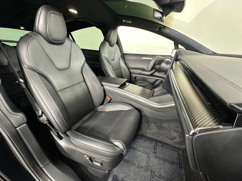 Used 2022 Tesla Model X Plaid AWD/4WD image 11