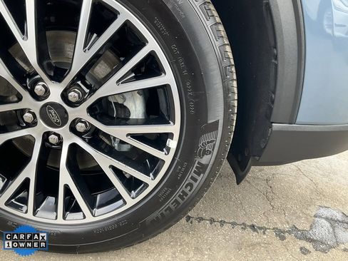 Used 2025 Ford Escape SE image 70