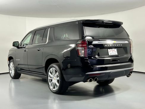 Used 2023 Chevrolet Suburban High Country w/ Premium Package image 6