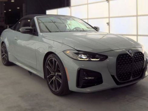 Used 2022 BMW 430i Convertible w/ M Sport Package RWD image 4