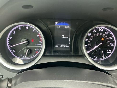 Used 2022 Toyota Camry LE w/ Carpet Mat Package (TMS) image 21