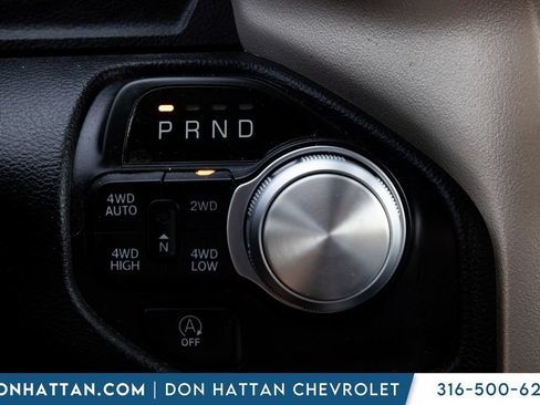 Used 2022 RAM 1500 Laramie AWD/4WD image 11