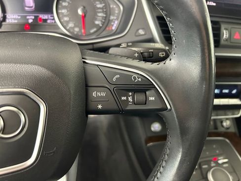 Used 2020 Audi Q5 2.0T Premium w/ Convenience Package image 17