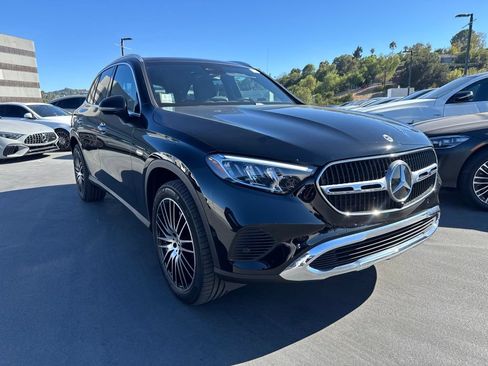 Certified 2026 Mercedes-Benz GLC 300 4MATIC image 3