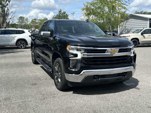Used 2022 Chevrolet Silverado 1500 LT w/ Protection Package AWD/4WD image 8