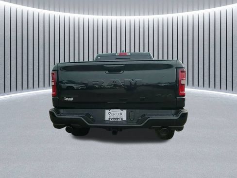 New 2026 RAM 1500 Big Horn w/ Night Edition AWD/4WD image 10
