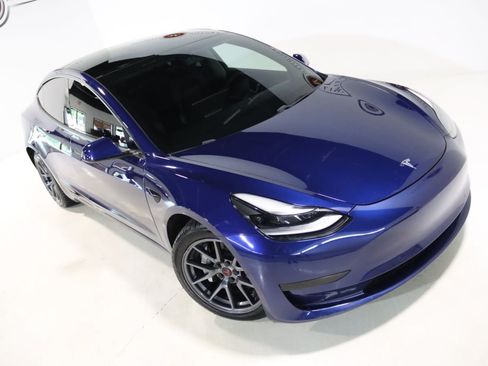 Used 2021 Tesla Model 3 Standard Range Plus RWD image 6